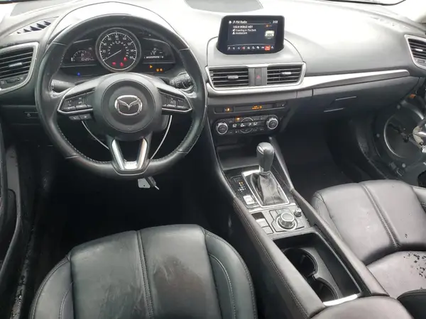 3MZBN1L34JM261505 2018 MAZDA 3 - Image 8