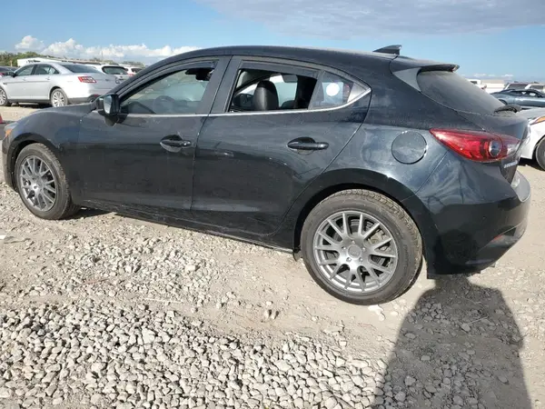 3MZBN1L34JM262315 2018 MAZDA 3 - Image 2