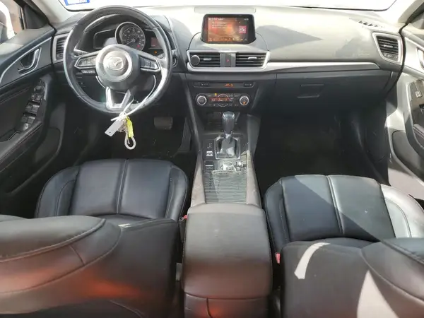 3MZBN1L34JM262315 2018 MAZDA 3 - Image 8