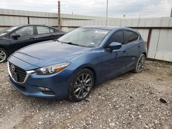 3MZBN1L34JM265702 2018 MAZDA 3 - Image 1