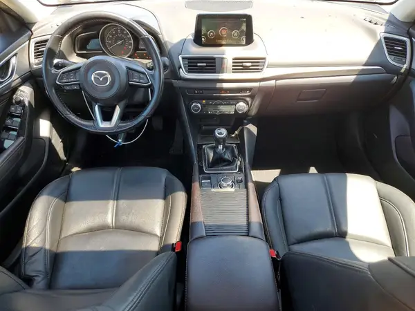 3MZBN1L34JM266252 2018 MAZDA 3 - Image 8
