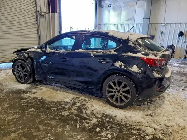 3MZBN1L34JM267076 2018 MAZDA 3 - Image 2