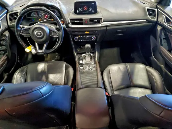 3MZBN1L34JM267076 2018 MAZDA 3 - Image 8