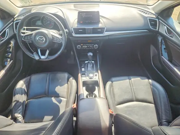 3MZBN1L35JM160358 2018 MAZDA 3 - Image 8