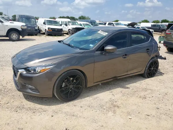 3MZBN1L35JM166774 2018 MAZDA 3 - Image 1