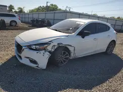 3MZBN1L35JM172025 2018 MAZDA 3