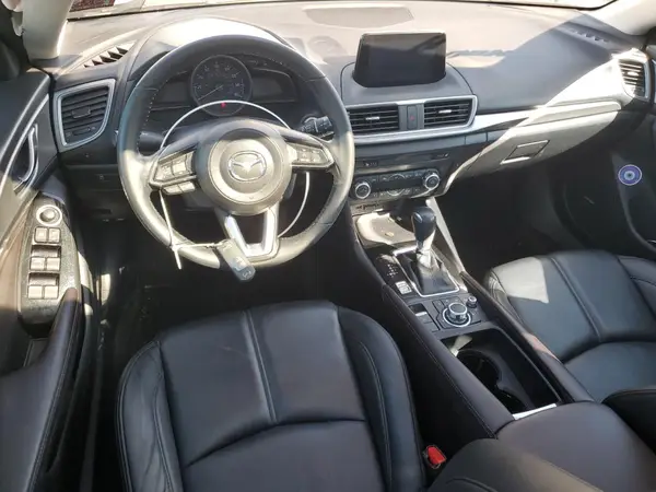 3MZBN1L35JM172025 2018 MAZDA 3 - Image 8