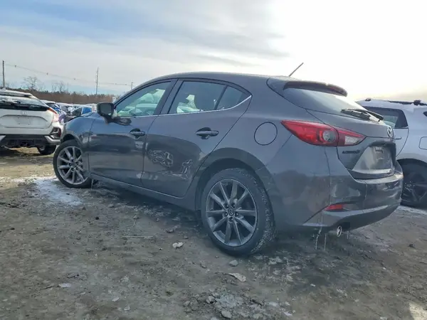 3MZBN1L35JM179704 2018 MAZDA 3 - Image 2