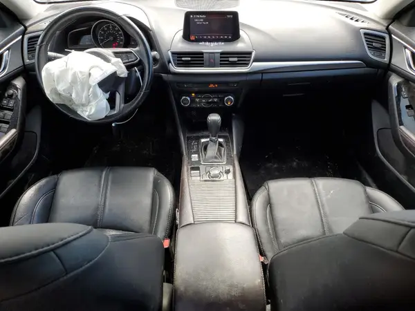 3MZBN1L35JM188368 2018 MAZDA 3 - Image 8
