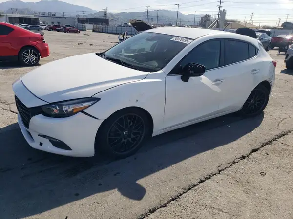 3MZBN1L35JM198818 2018 MAZDA 3 - Image 1