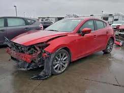 3MZBN1L35JM199015 2018 MAZDA 3