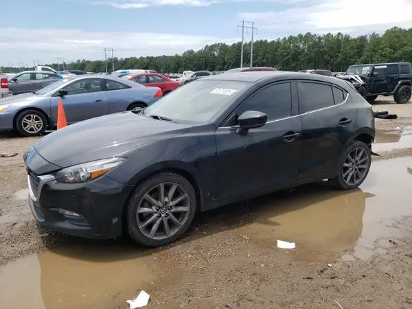 3MZBN1L35JM200034 2018 MAZDA 3 - Image 1