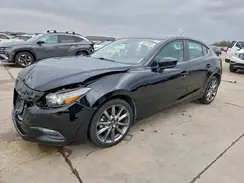 3MZBN1L35JM201815 2018 MAZDA 3