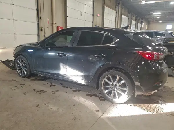 3MZBN1L35JM206903 2018 MAZDA 3 - Image 2