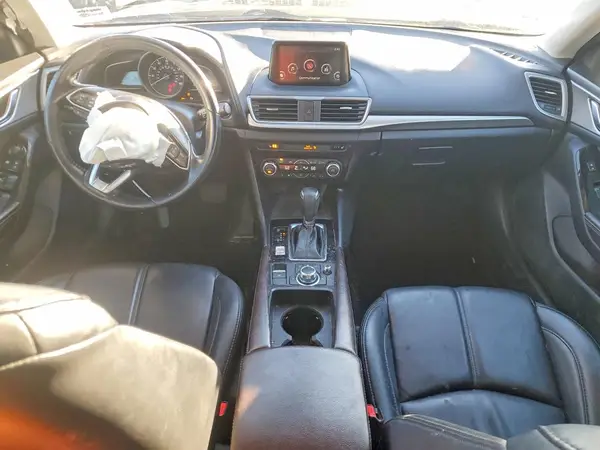 3MZBN1L35JM227900 2018 MAZDA 3 - Image 8