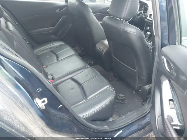 3MZBN1L35JM239223 2018 MAZDA 3 - Image 8