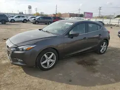 3MZBN1L35JM240162 2018 MAZDA 3
