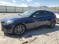 3MZBN1L35JM243224 2018 MAZDA 3