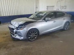 3MZBN1L35JM252277 2018 MAZDA 3