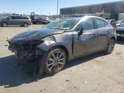 3MZBN1L35JM261755 2018 MAZDA 3