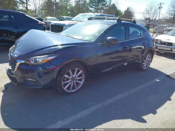 3MZBN1L36HM154434 2017 MAZDA 3 - Image 2