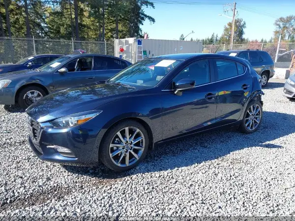 3MZBN1L36JM159316 2018 MAZDA 3 - Image 2