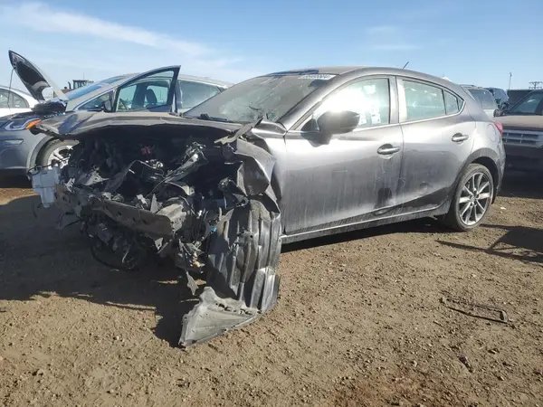 3MZBN1L36JM191022 2018 MAZDA 3 - Image 1