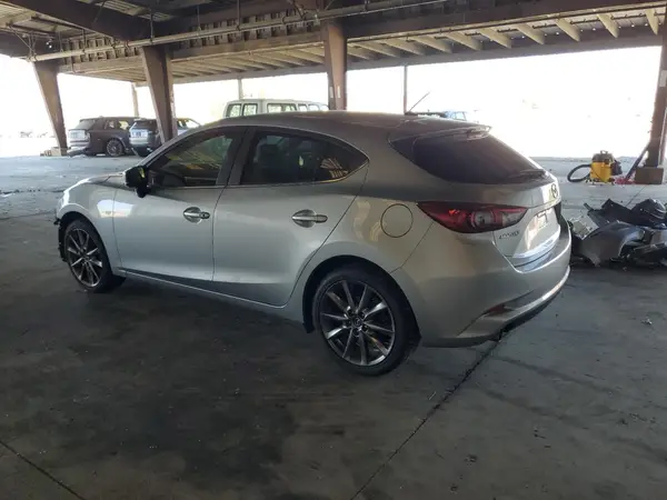 3MZBN1L36JM192753 2018 MAZDA 3 - Image 2