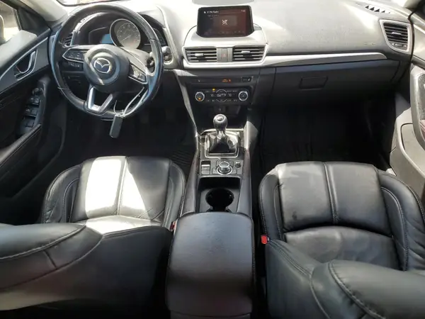 3MZBN1L36JM241949 2018 MAZDA 3 - Image 8