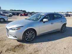 3MZBN1L36JM242700 2018 MAZDA 3