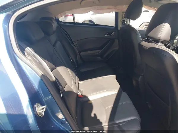 3MZBN1L36JM246469 2018 MAZDA 3 - Image 8