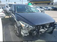 3MZBN1L36JM254846 2018 MAZDA 3