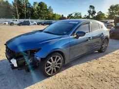 3MZBN1L36JM260727 2018 MAZDA 3