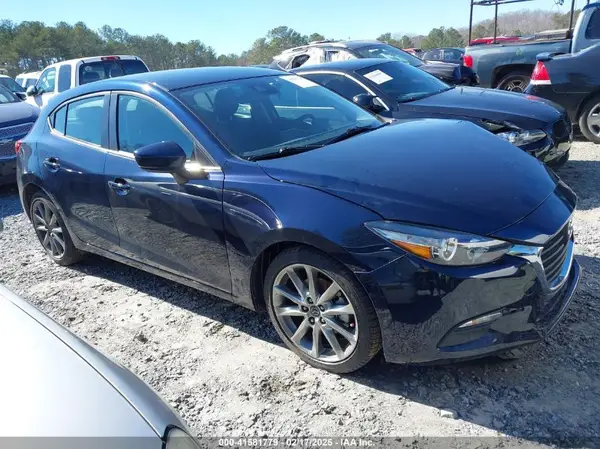 3MZBN1L36JM265183 2018 MAZDA 3 - Image 1