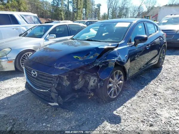 3MZBN1L36JM265183 2018 MAZDA 3 - Image 2