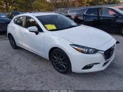 3MZBN1L36JM266205 2018 MAZDA 3