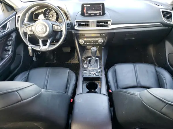 3MZBN1L36JM268116 2018 MAZDA 3 - Image 8