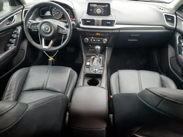 3MZBN1L36JM269055 2018 MAZDA 3 - Image 8