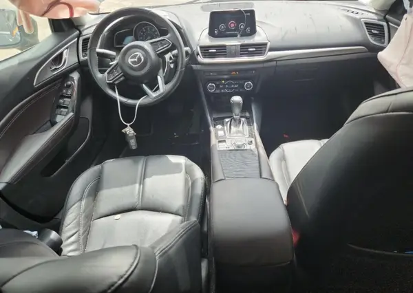 3MZBN1L36JM273798 2018 MAZDA 3 - Image 8