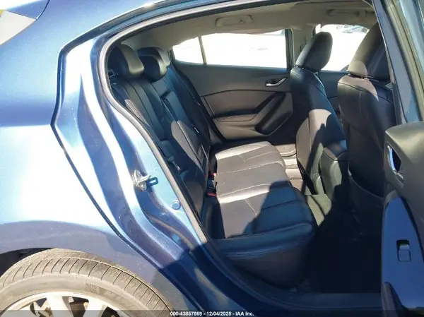 3MZBN1L37HM152532 2017 MAZDA 3 - Image 8