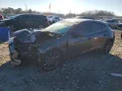 3MZBN1L37JM159647 2018 MAZDA 3