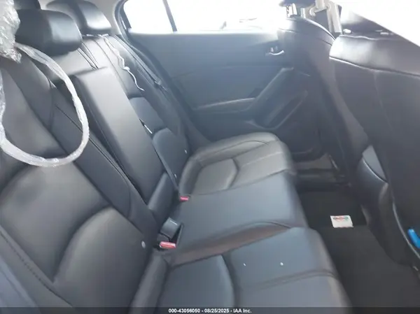 3MZBN1L37JM163360 2018 MAZDA 3 - Image 8
