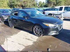 3MZBN1L37JM164248 2018 MAZDA 3