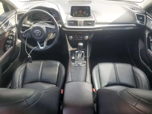 3MZBN1L37JM164315 2018 MAZDA 3 - Image 8