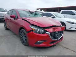 3MZBN1L37JM167604 2018 MAZDA 3