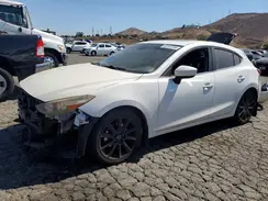3MZBN1L37JM171202 2018 MAZDA 3