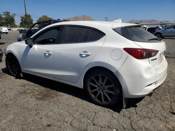 3MZBN1L37JM171202 2018 MAZDA 3 - Image 2