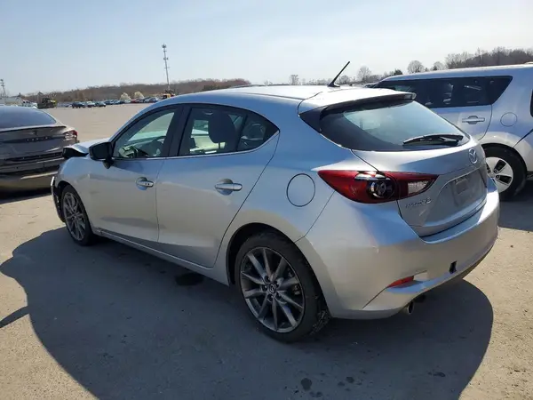 3MZBN1L37JM181356 2018 MAZDA 3 - Image 2