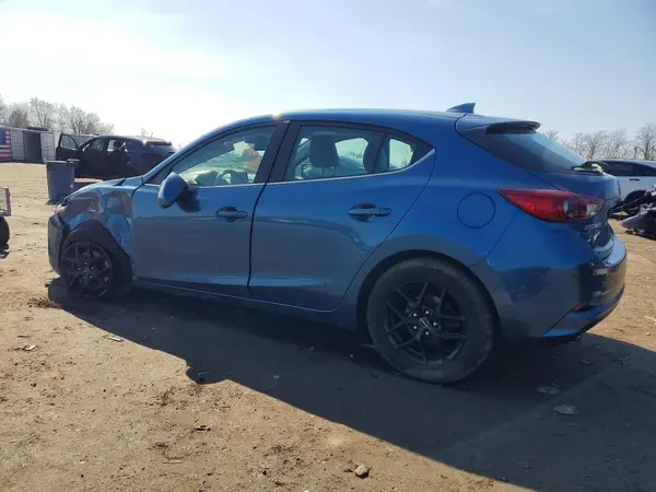 3MZBN1L37JM214453 2018 MAZDA 3 - Image 2
