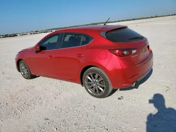3MZBN1L37JM224819 2018 MAZDA 3 - Image 2